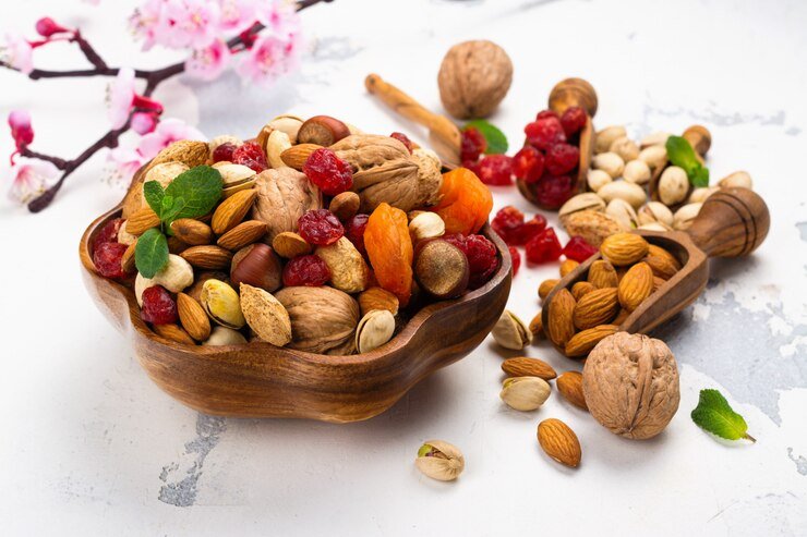 Mixed Nuts and Dried Fruit