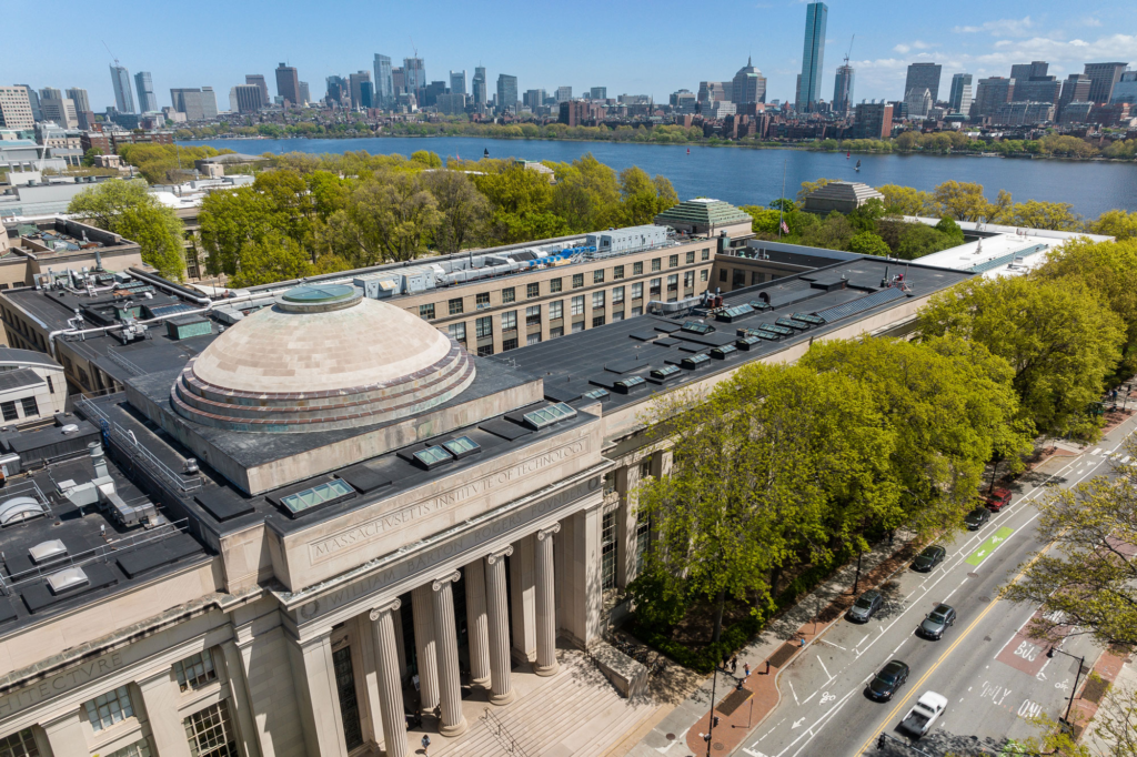 Massachusetts Institute of Technology (MIT)