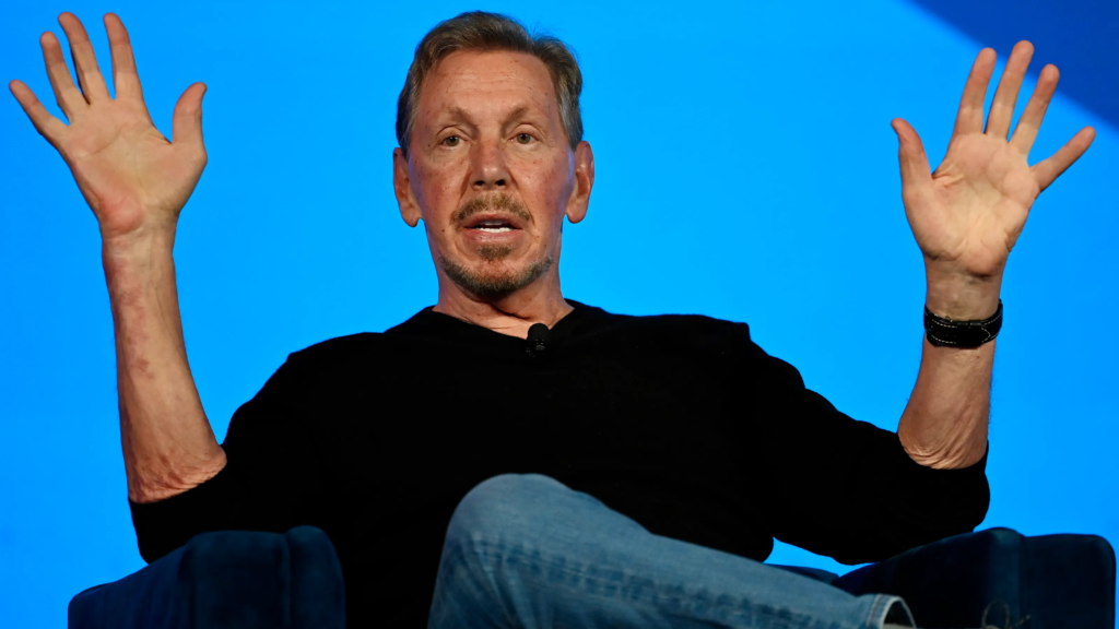 Larry Ellison at an Oracle conference, showcasing his tech leadership.